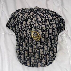 CHRISTIAN DIOR OBLIQUE STRAP HAT